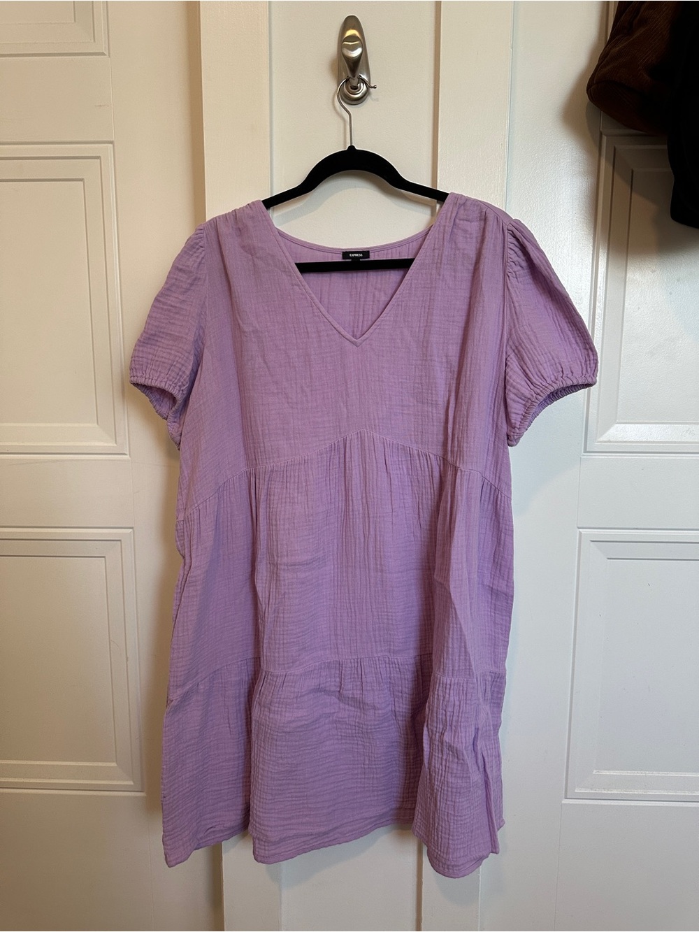 Express Lavender Scoop Neck Top